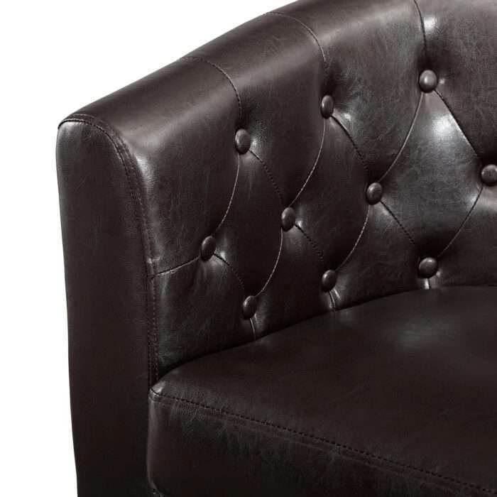 UrbanChic Lounges Lether Sofa