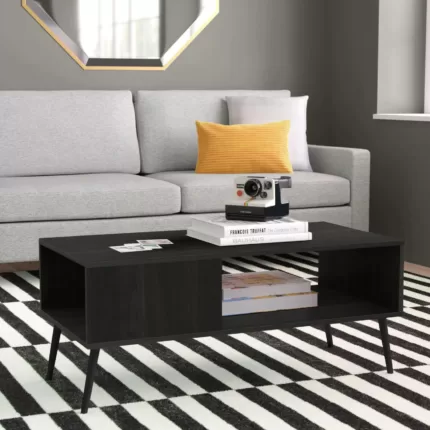 UrbanUtopia Contemporary Centerpiece