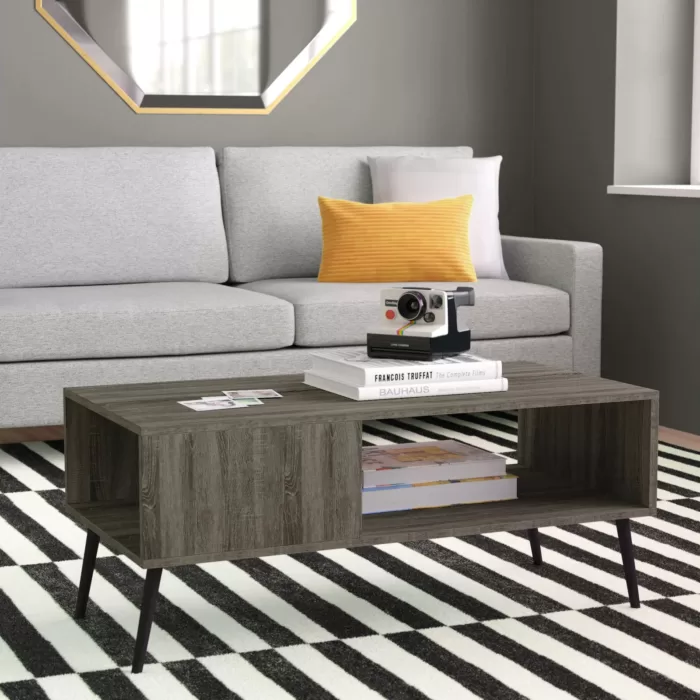 UrbanUtopia Contemporary Centerpiece