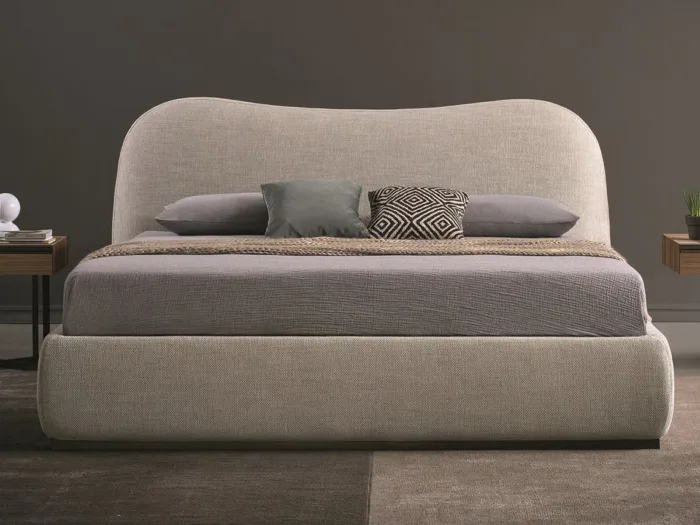 Curve Riza Bed