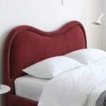 The Eva Curve Bed