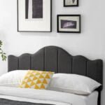 Anna Victoria Curve Bed
